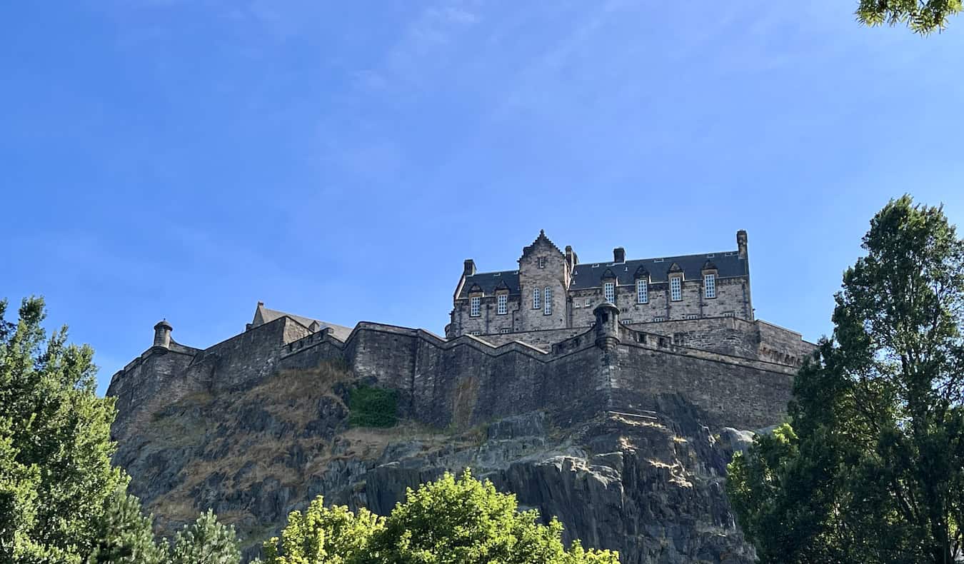 The famous Edinburgh Castle overlooking the Old Town of Edinburgh, Scotland